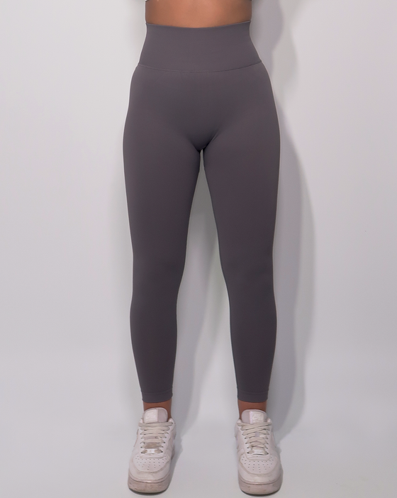 GRAPHITE REFINE LEGGINGS